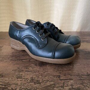 Vintage 1970s Dominque Childrens Shoes Sz 6 Youth Blue Leather Wedge Loafer